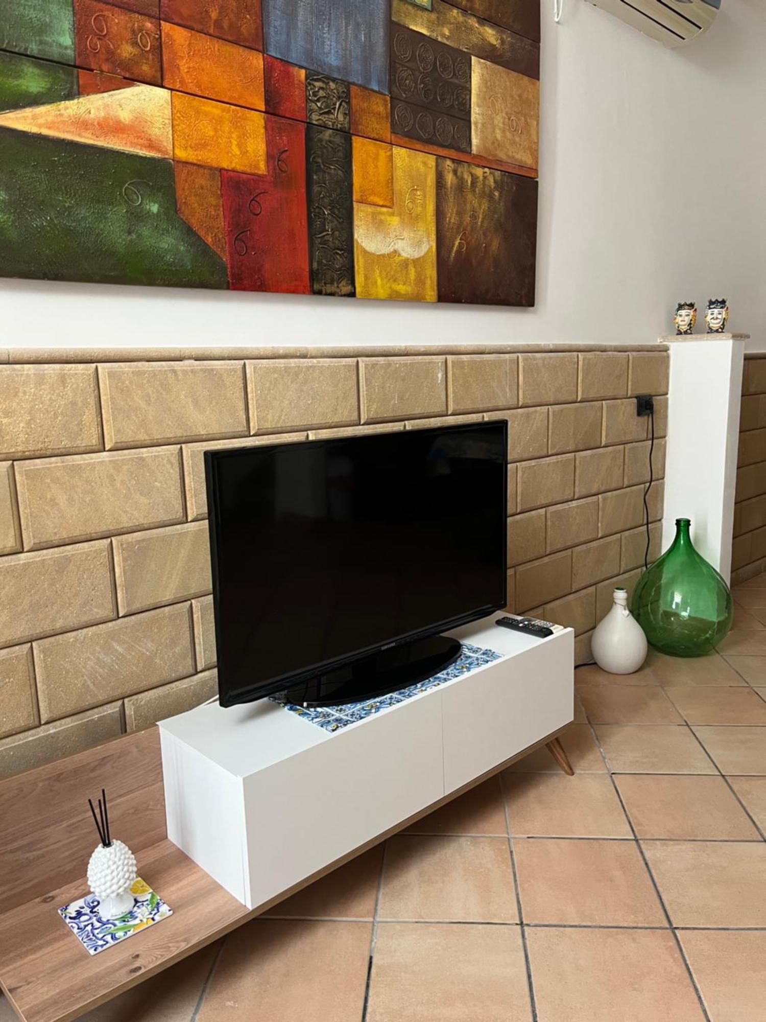 Nikuzza Holiday House Ното Екстер'єр фото